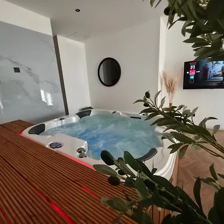Motel para Casais New Au Coeur Des Bulles Prestige & Detente 55m2